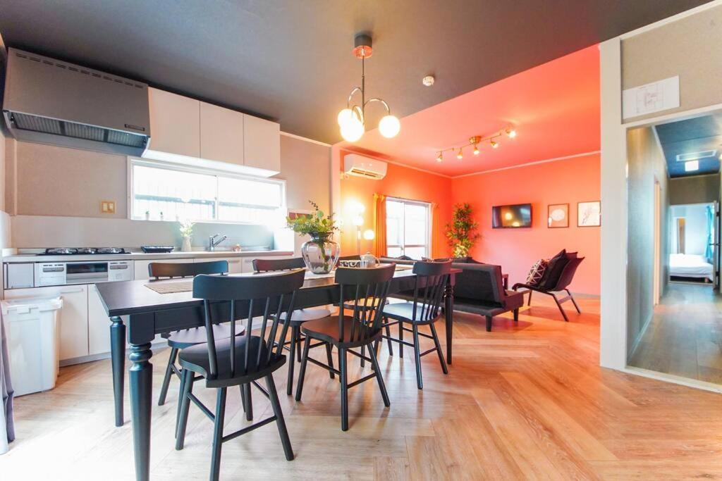 Apartamento Sanacion Namba 難波千日前の5Ldk120平米 駅徒歩2分 広々バルコニーでバーベキューも可能 Osaka Exterior foto